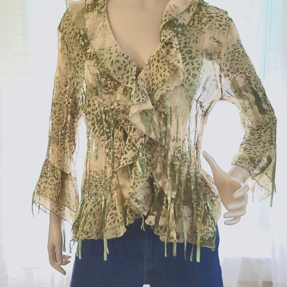 Women shirt